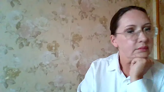 MagicalButterfly5 webcam