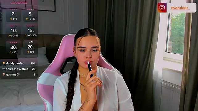 EvaRaider_