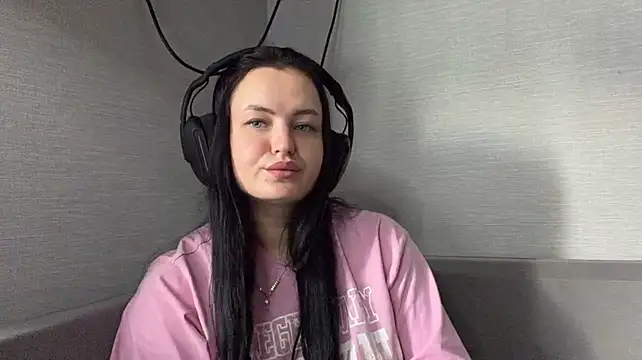 ArnitaCraun webcam