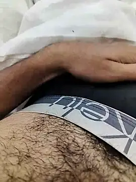 Mr_Hotyy webcam