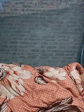 Linda-04 webcam