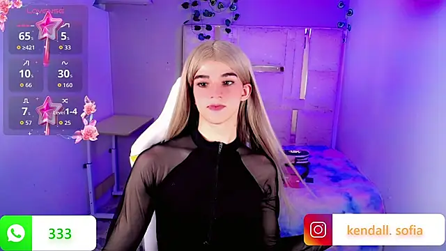 Sophiaa_doll_ webcam