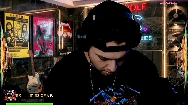 chino_roz webcam