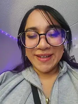 julibella_sweet webcam