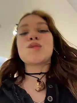 lucy-joy webcam