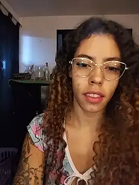 Pamelamiler__ webcam