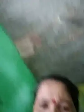 Manavi_x webcam