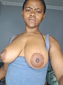 CertifiedhottieXOXO webcam