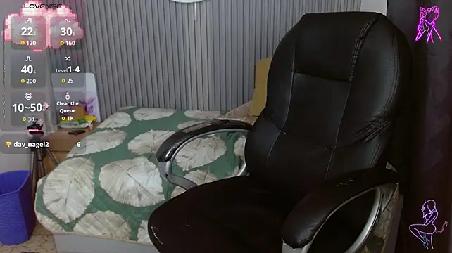 Julian_Smith21 webcam
