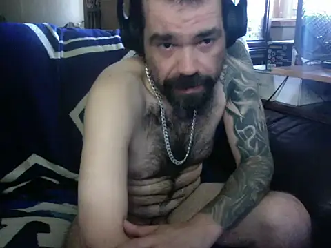 KinkyTOMan webcam