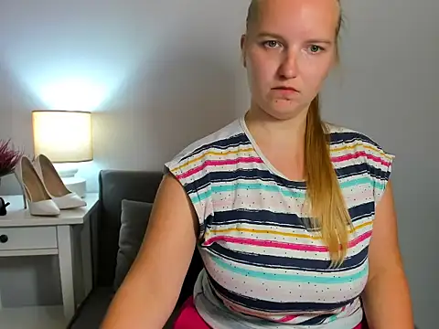 RoseTeacherX webcam