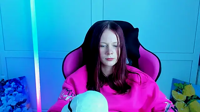 Skylar_spring webcam