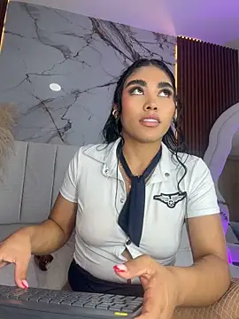 Roxana_gomezz webcam