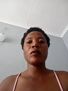 Queen_Diva45 webcam