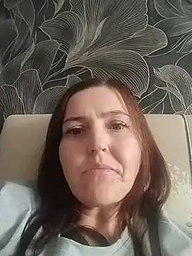 SweetyMommy77 webcam