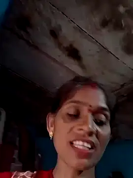 Hot_pai714 webcam