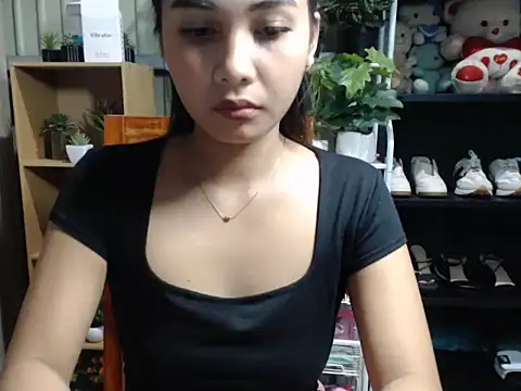 pretty_isang webcam