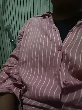 Simran450 webcam