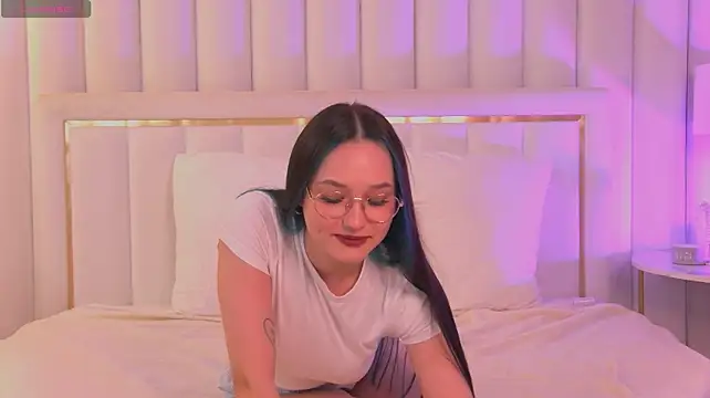 LauraBriggs webcam
