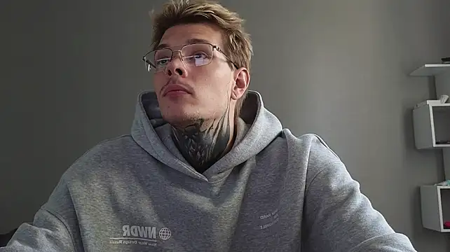 DENIS_HERE