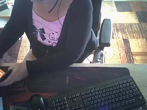 Silvia2277 webcam
