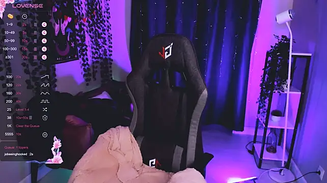 Lily_xBabe webcam