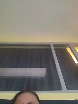 sasi_luna webcam