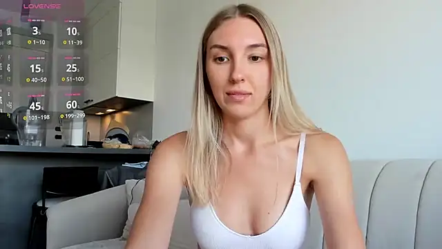 Sunny_Rina_ webcam