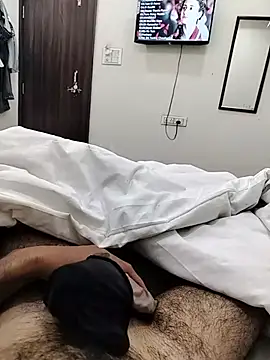 Mr_Hotyy webcam