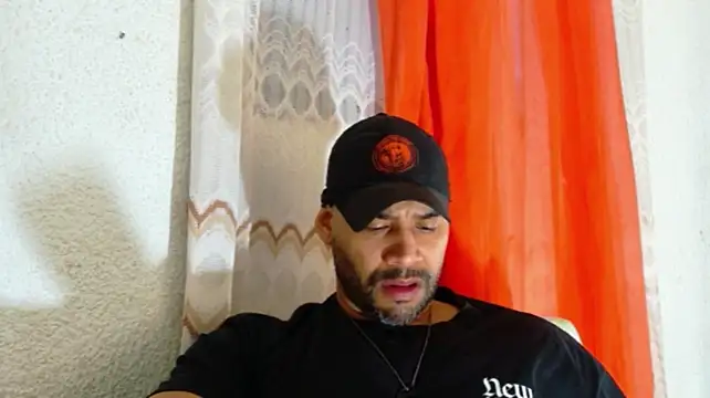 musclehetero webcam