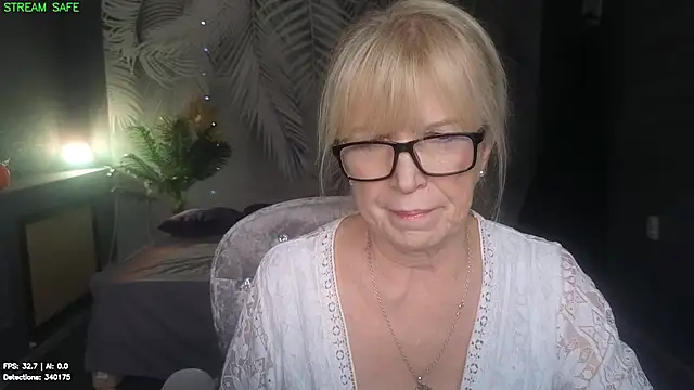 Dr_Mireille webcam