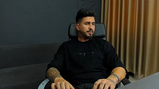 LoganStroud webcam