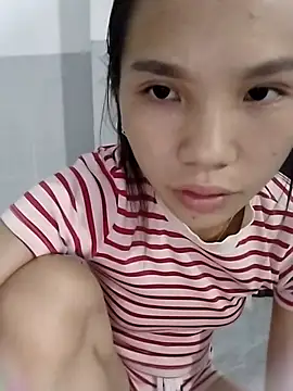 MiuMiu-Babyy webcam