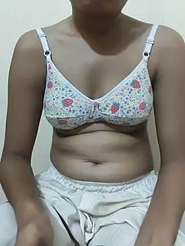 SWEETY_LADKI webcam