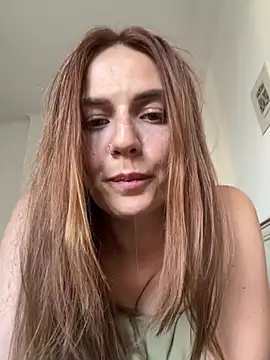 BritneyHall webcam