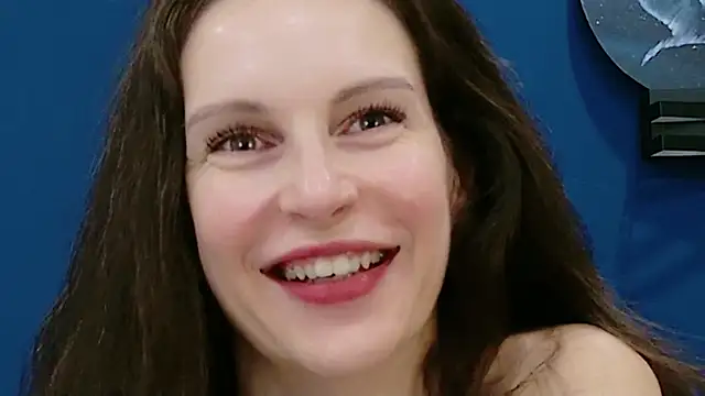 Mila_Anders webcam