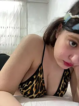 leyla136 webcam