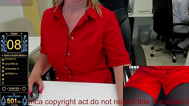 squirt_milf_viktoria webcam