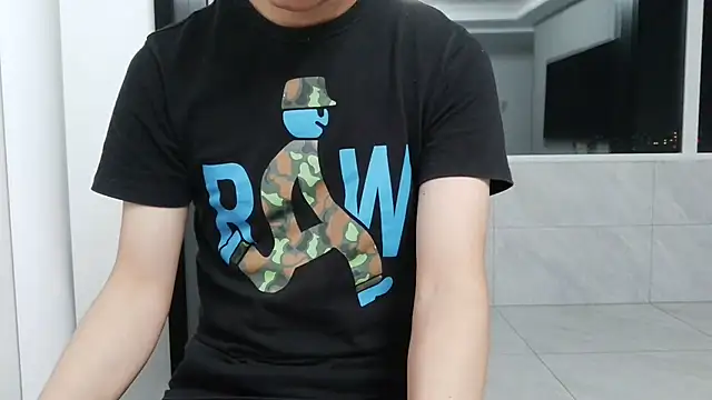nole_china7 (Ask my age) - talk / fun / cum