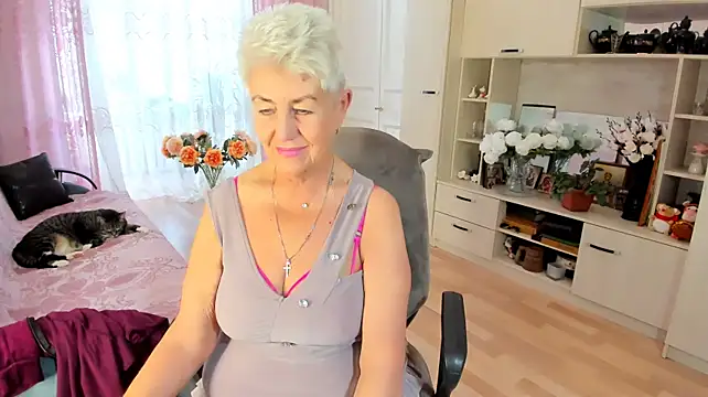 HotandMature webcam