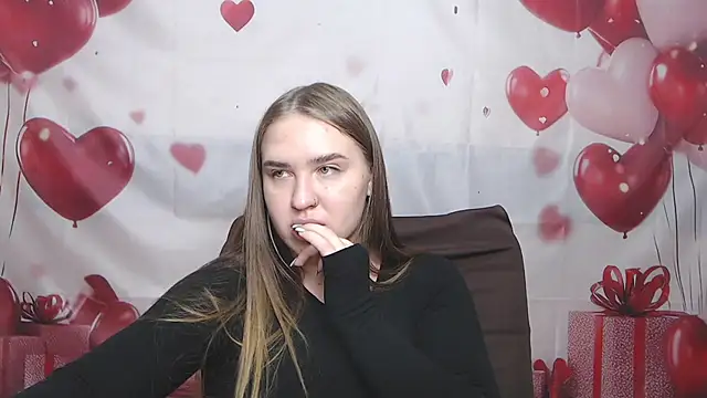 LauraHlot webcam