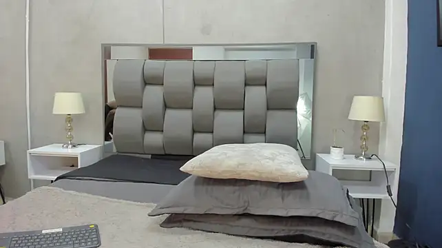 Charlie___Musk webcam