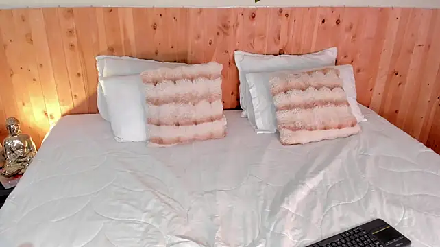 ChloeeSmiith webcam