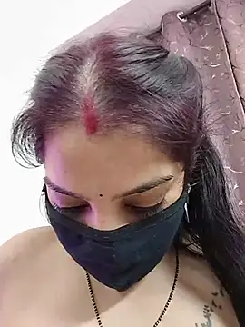 Hot_pooja2 webcam