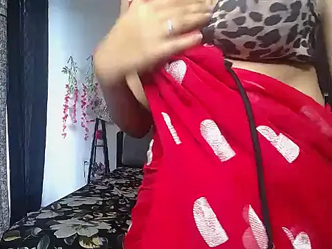 Cutie_piee69 webcam
