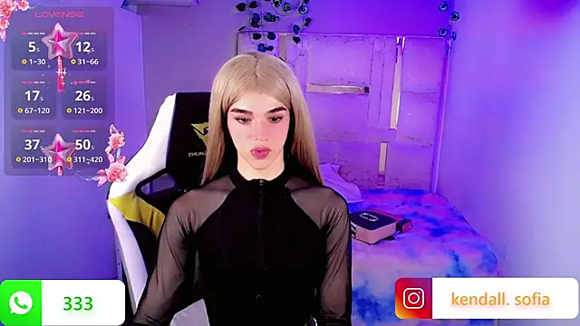 Sophiaa_doll_