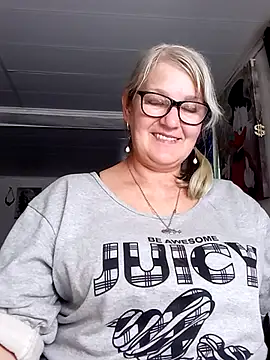 irinamaux webcam