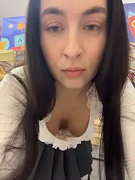 Holly_Play live cam preview
