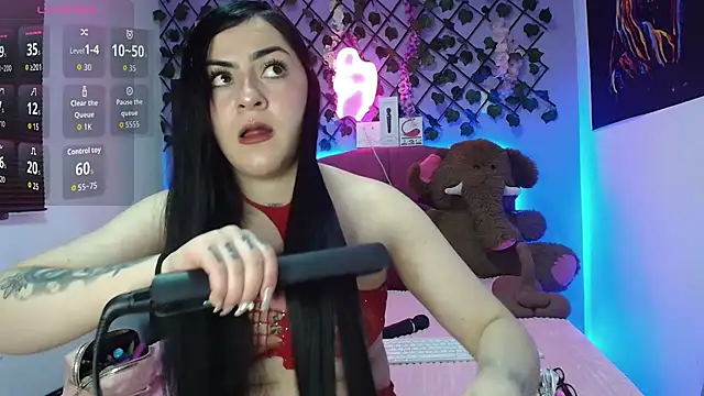 Emmie_Hot webcam