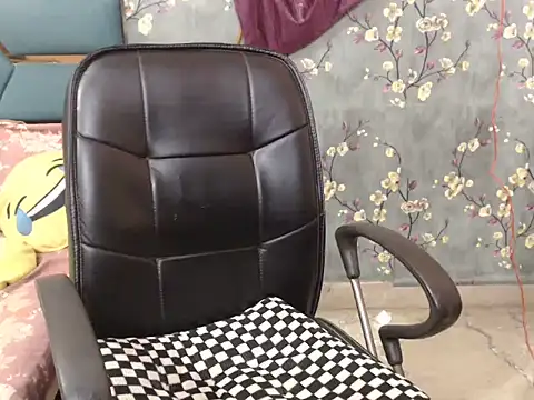 Sexy_priya21 webcam